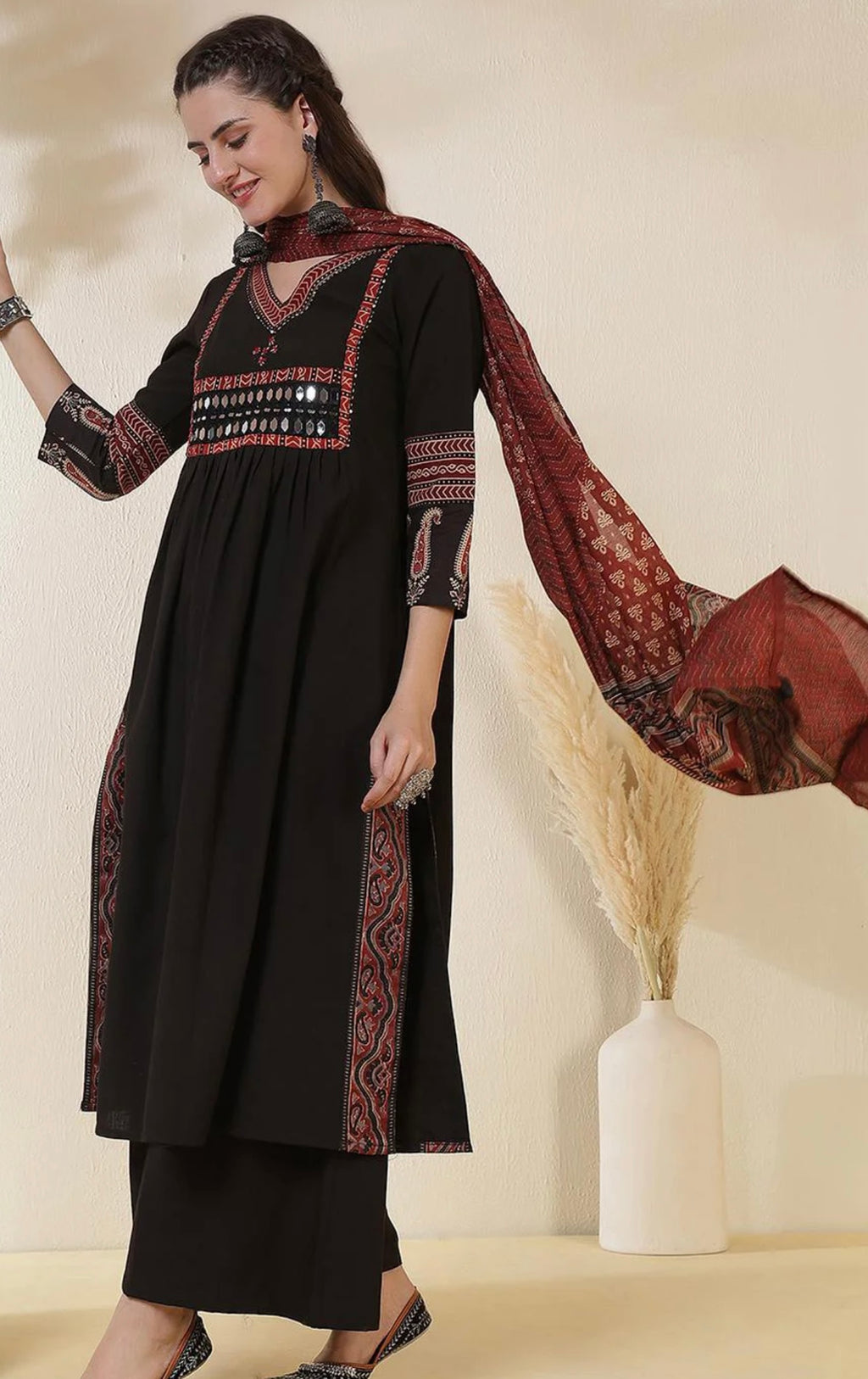 KIMAYRA Women Solid cotton
Kurta Sets | #286