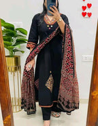 Rayon Kurti