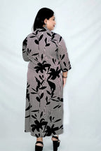 Women floral print cotton blend straight cut kurthi