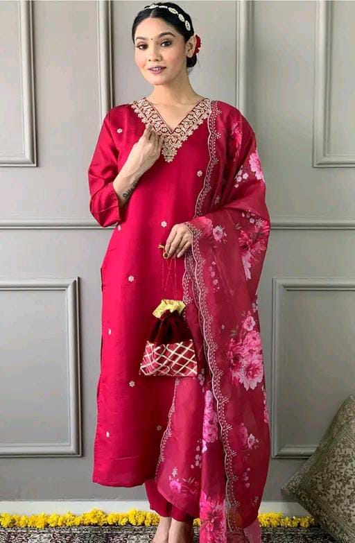 Chanderi Silk Kurti With Dupatta & Bottomwear