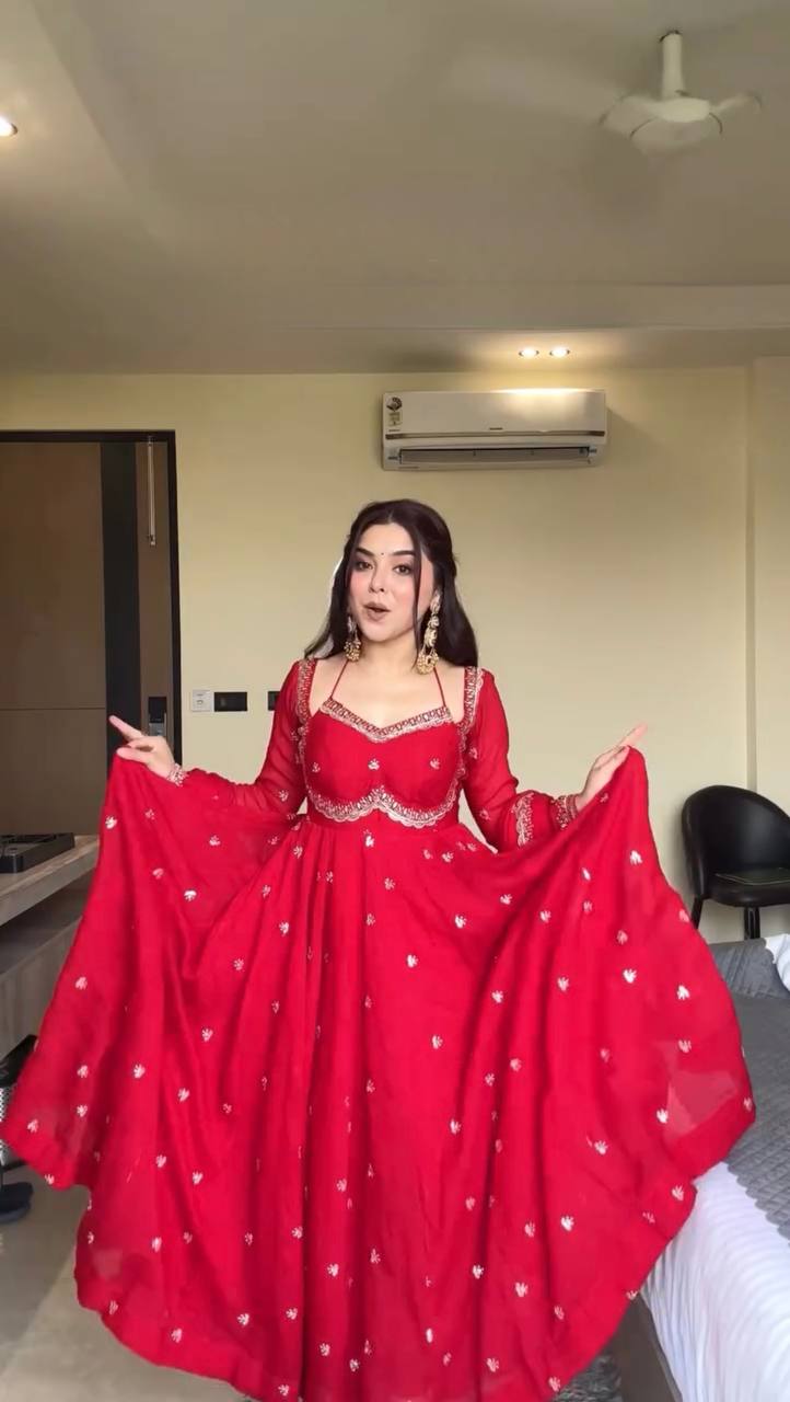 Luxurious Faux Georgette Anarkali 3pc Set