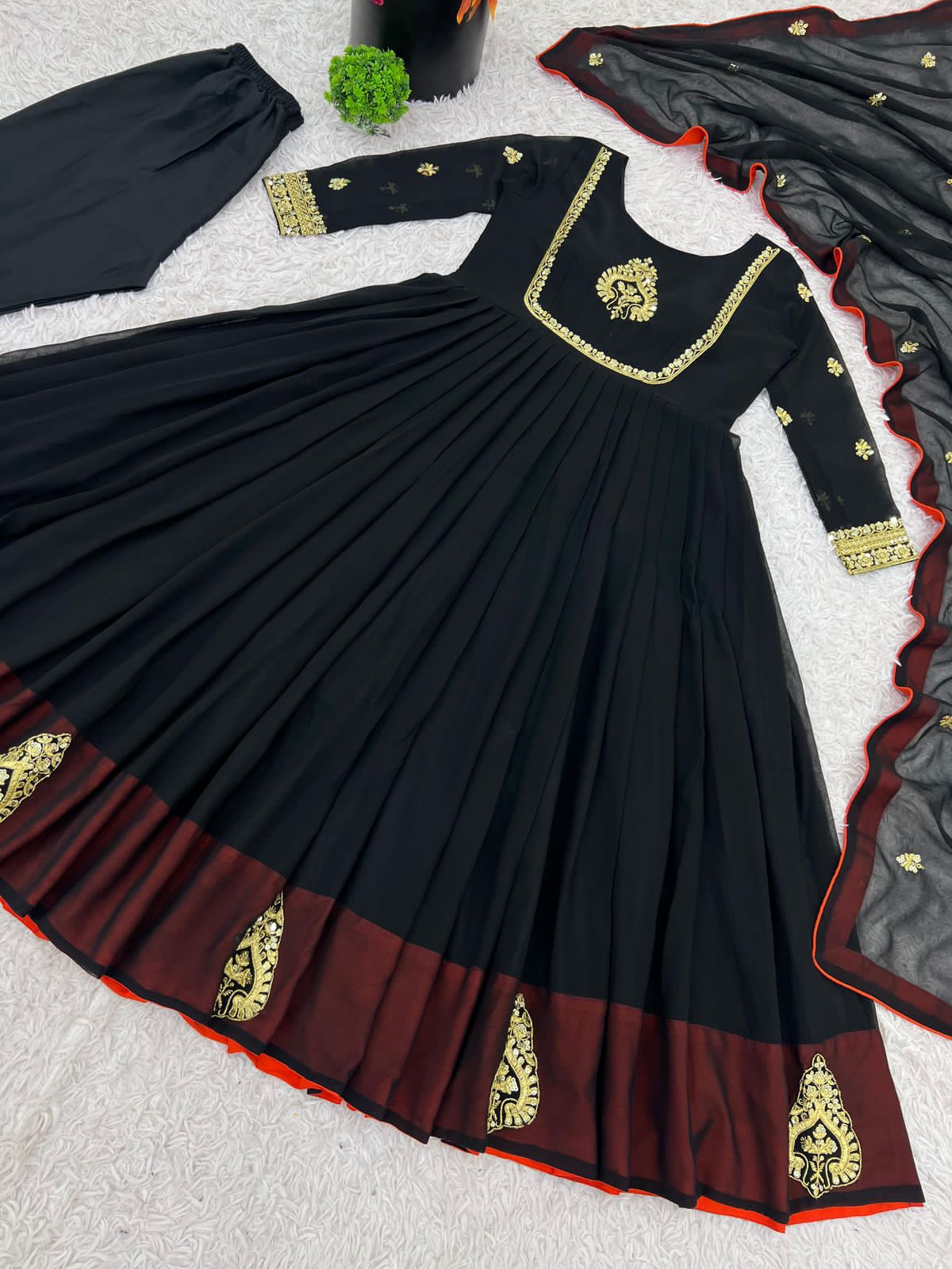 Full Sleeve Embroidered Ethnic Wear Set