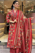 Printed Rayon Kurta with Three-quarter sleeves