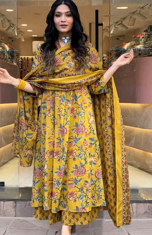 Printed Rayon Kurta with Three-quarter sleeves