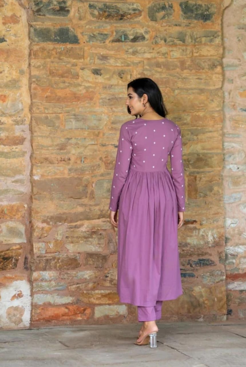 Aliya Cut Floral Embroidery Kurta Pant Set