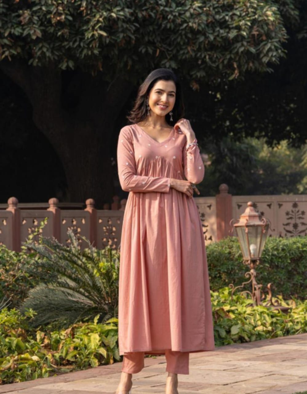 Aliya Cut Floral Embroidery Kurta Pant Set