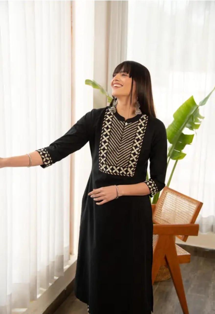 Printed Cotton Blend Straight Kurti Pant Set