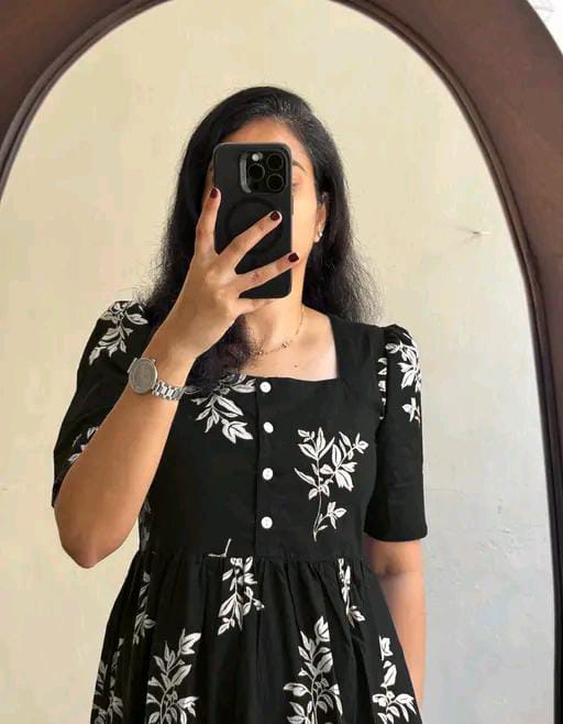 Aagam Drishya Kurtis