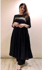 Women Cotton Rayon Kurta Pant Set
