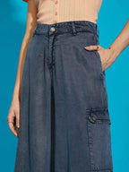 Jeans. High-Rise & Wide Leg
