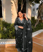 Trendy Petite Women Kurta Sets