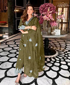 Trendy Petite Women Kurta Sets