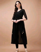 🌼Aakarsha Superior Georgette Kurti