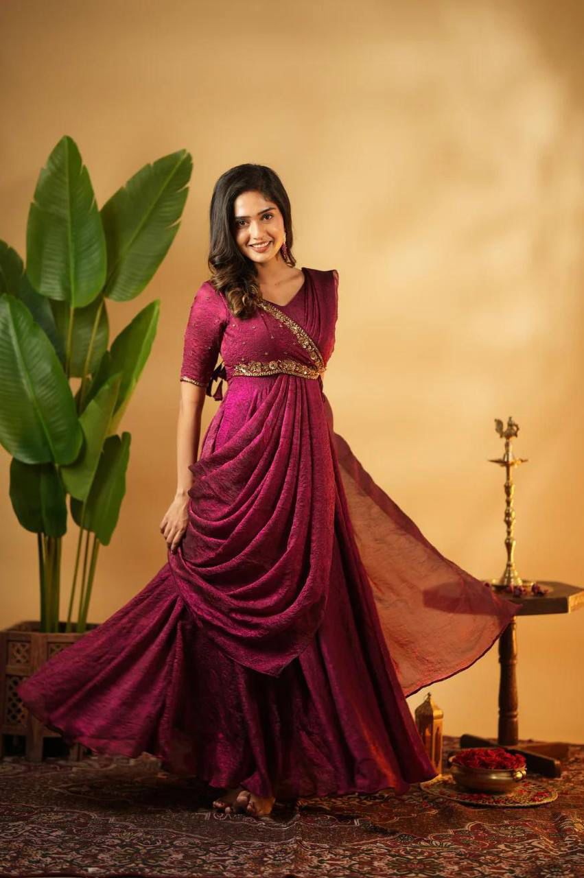 Meenakari’s Pre-Draped Saree–Anarkali