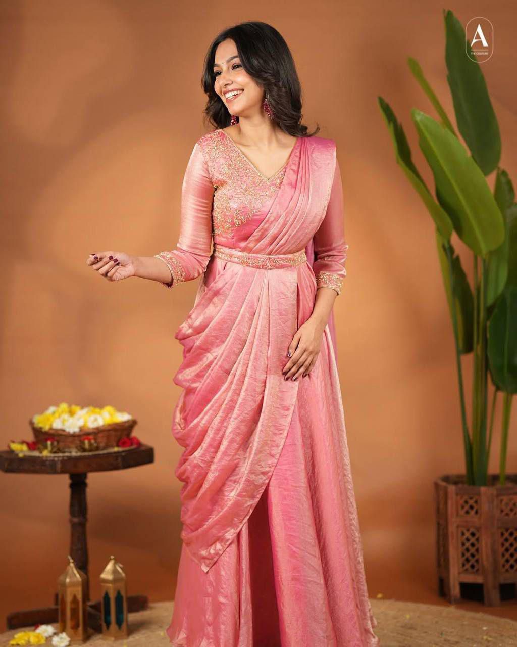 Meenakari’s Pre-Draped Saree–Anarkali