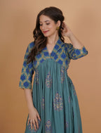 Women Gold Print Viscose Rayon Anarkali Kurta #191