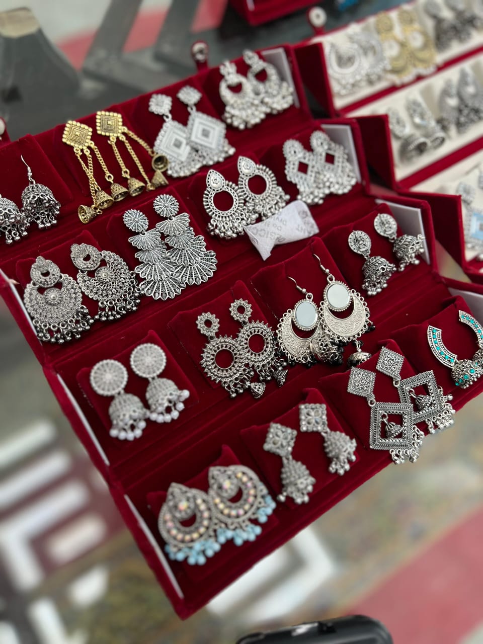 Valentine’s Special Jhumkha Box – 16 Pairs #230