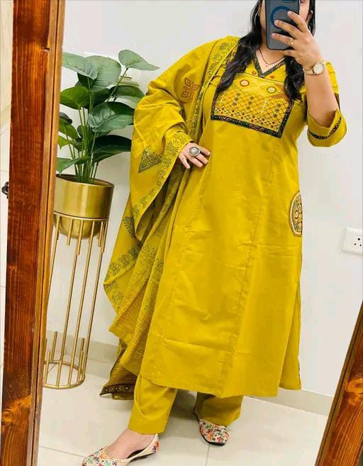 Rayon Slub Party Wear Kurti With Dupatta & Bottomwear #202