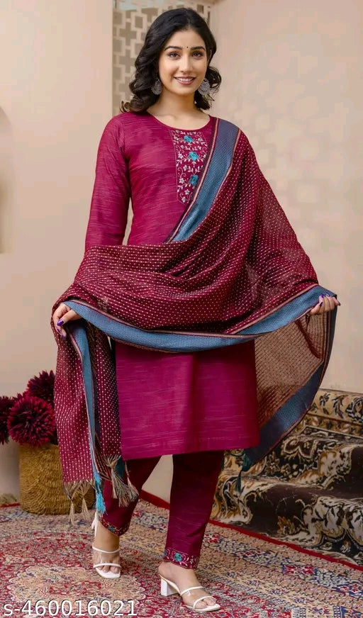 Budget friendly 3 piece kurthi set